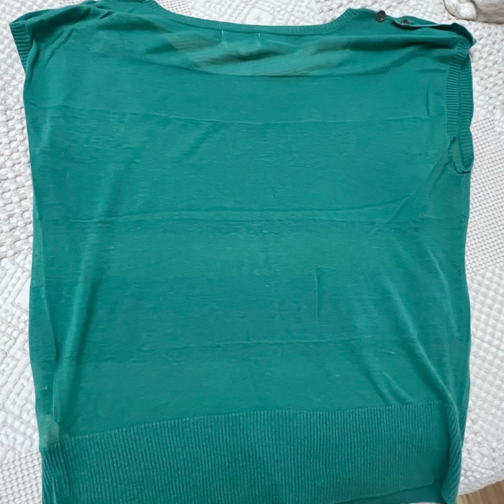 Anthropologie Green Blouse Classic Knit Top size m - Picture 3 of 4